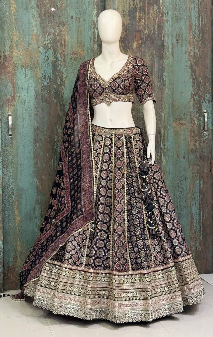 Womens Fashion - Lehenga Choli - Chaniya Cholis