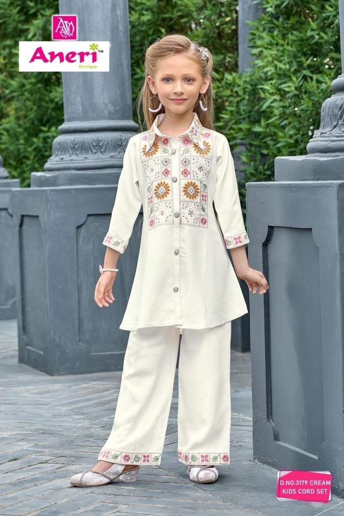 Kids Wear - Girls pair wear - Combo Set