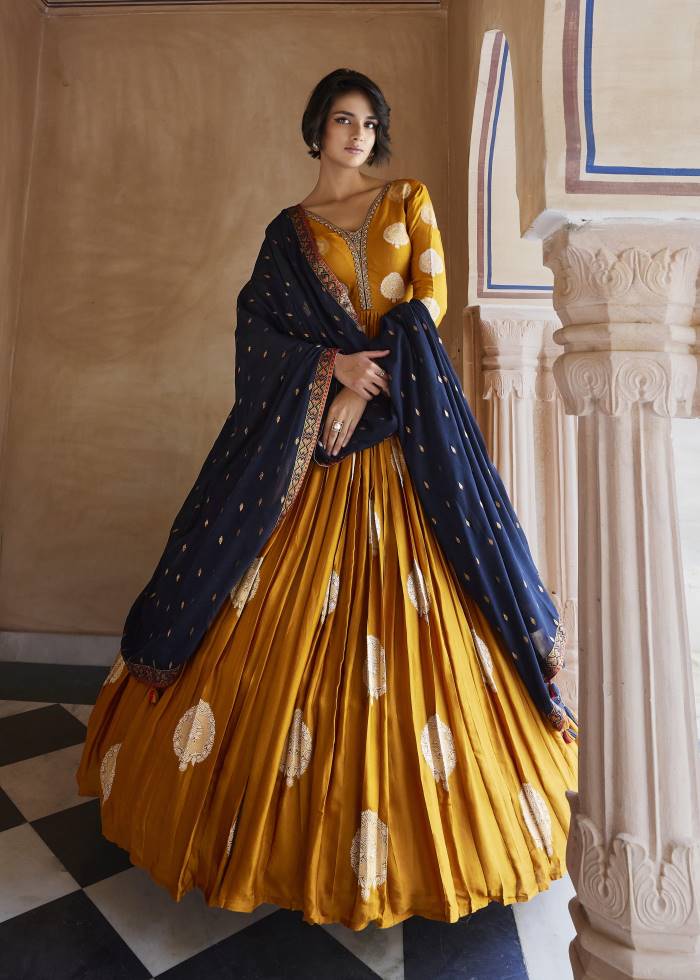 Womens Fashion - Salwar Suits - Anarkali Suit